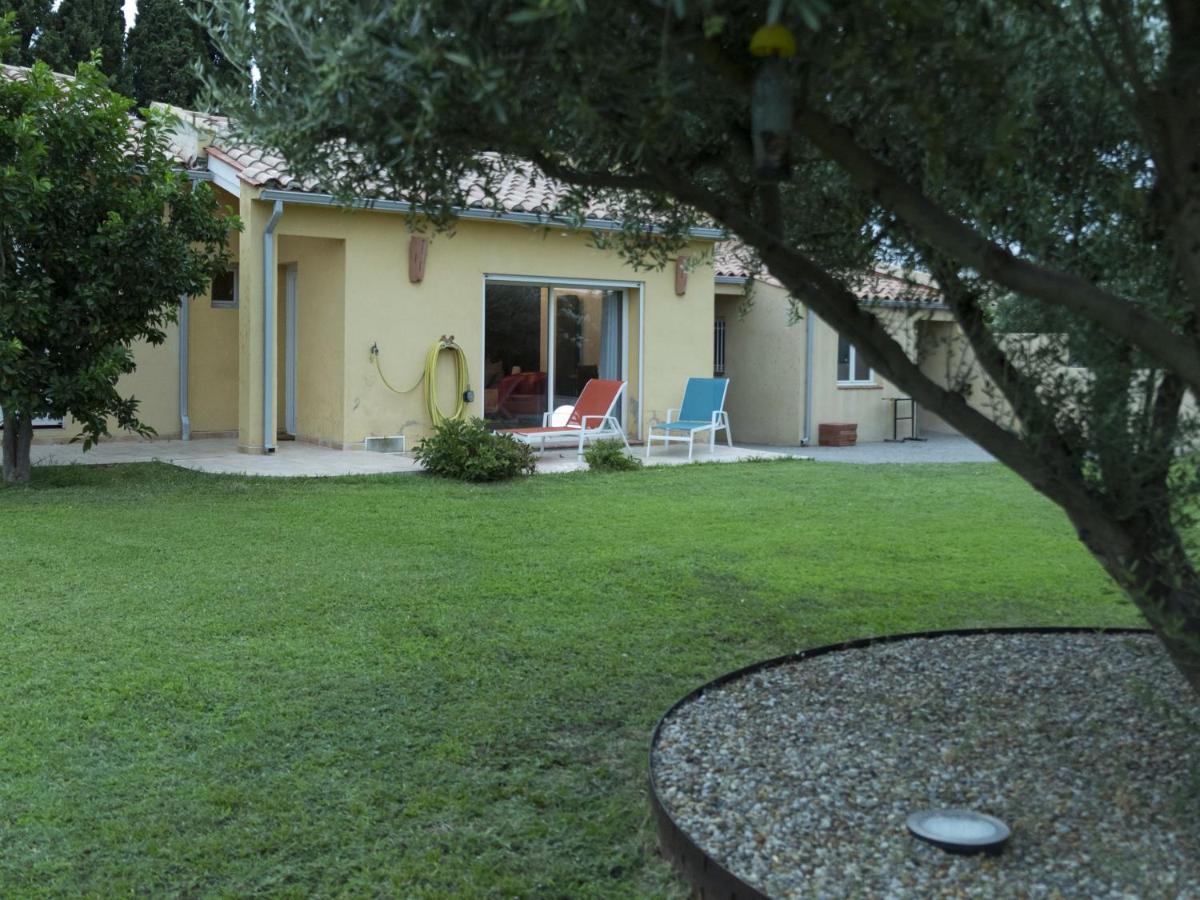 Hotel La Casa Nert Millas Exteriér fotografie