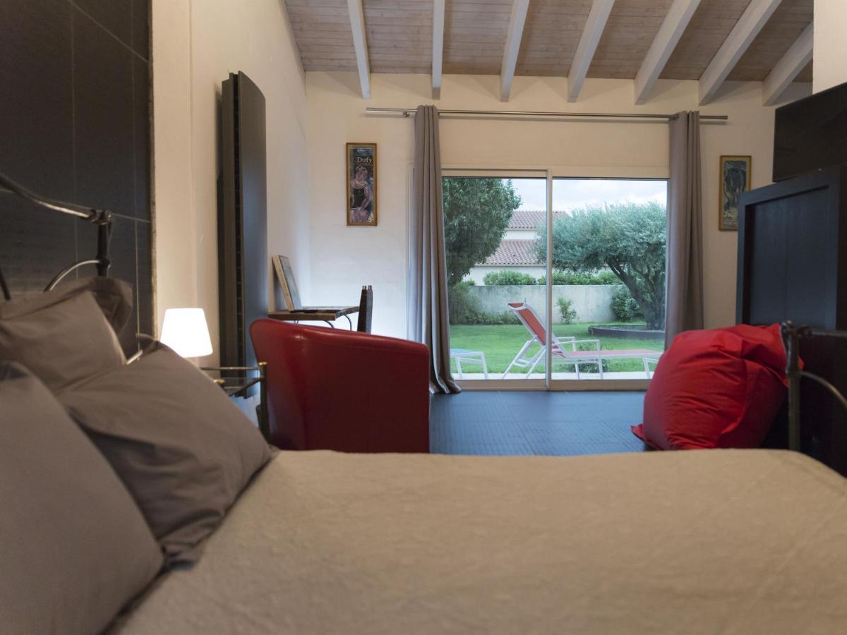 Hotel La Casa Nert Millas Pokoj fotografie